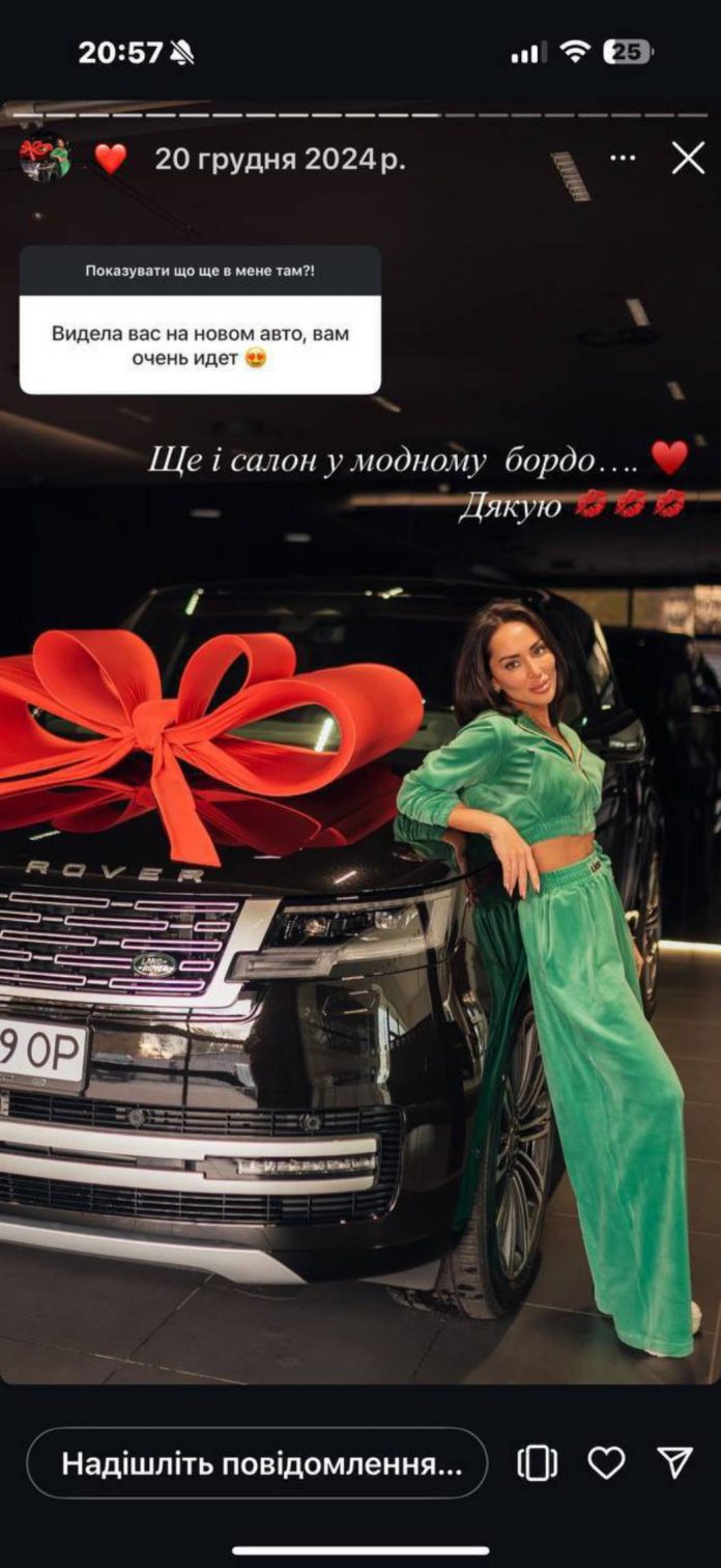 Родина одеського аудитора Дмитра Хандусенка: розкішне життя під час війни
