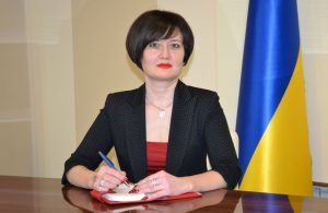 Ексначальниця податкової Полтавщини Рябкова з активами на 6 млн судиться з НАЗК, щоб врятувати квартиру та авто на родичах