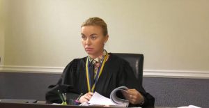 Суддя з Одеси Токмілова купила BMW за 4,6 млн і отримала 800 тис. «подарунку» від мами з російським бізнесом