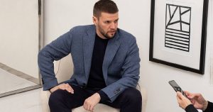 Власник Domino Антон Шухнін приховує бізнес у РФ і витрачає сотні тисяч на піар