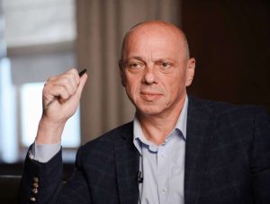 Фарм-мафія під прикриттям МОЗ та російських ракет: як ексчиновник Олександр Чумак «випалює» конкурентів заради дистриб’ютора «Вента»