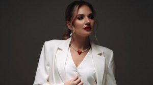 Статки в тіні війни: як дружина очільника Херсонської ОВА Прокудіна придбала AUDI Q7 за 3,2 мільйона