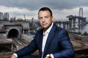 Зупинка метро на Виноградар та розпил бюджету: чому улюблений підрядник влади «Автострада» кидає стратегічні об’єкти напризволяще